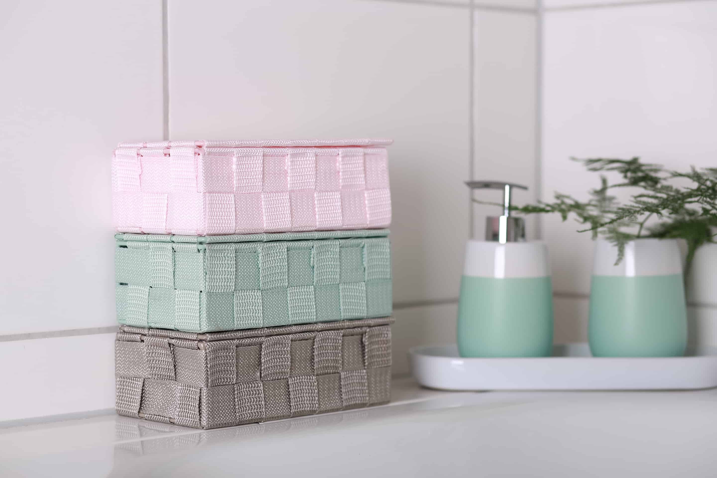 Die Körbe Adria von WENKO zur Aufbewahrung