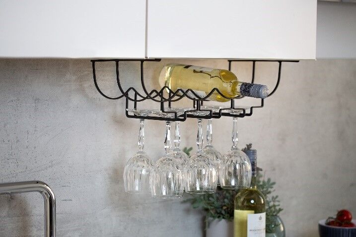 Praktische Küchenaccessoires zur Aufbewahrung von Gläsern von WENKO